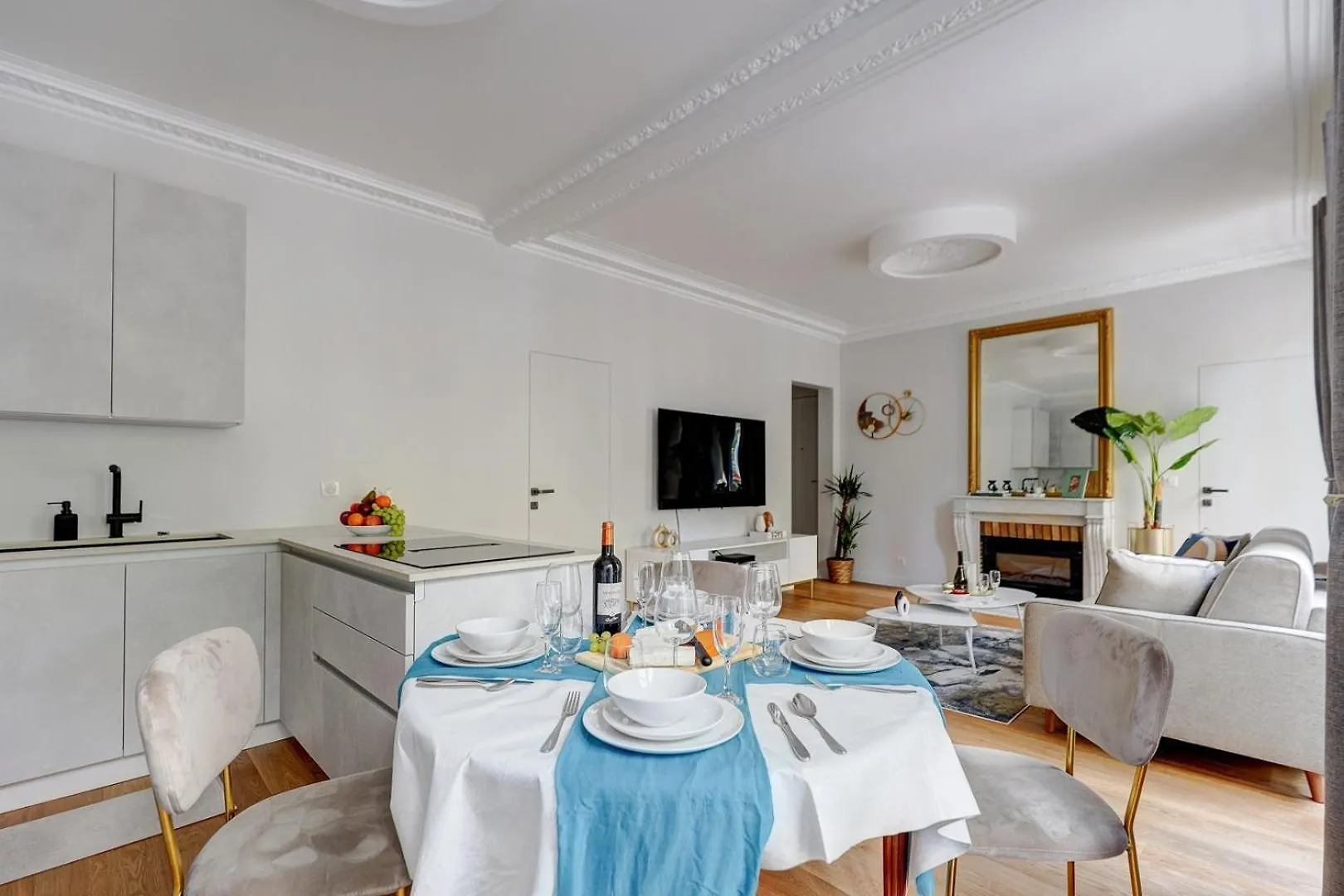 1er Arrondissement Luxueuse Apartment
