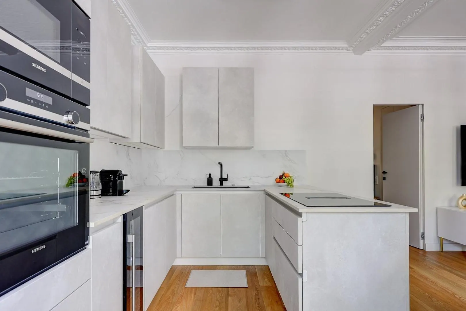 1er Arrondissement Luxueuse Apartment Paris